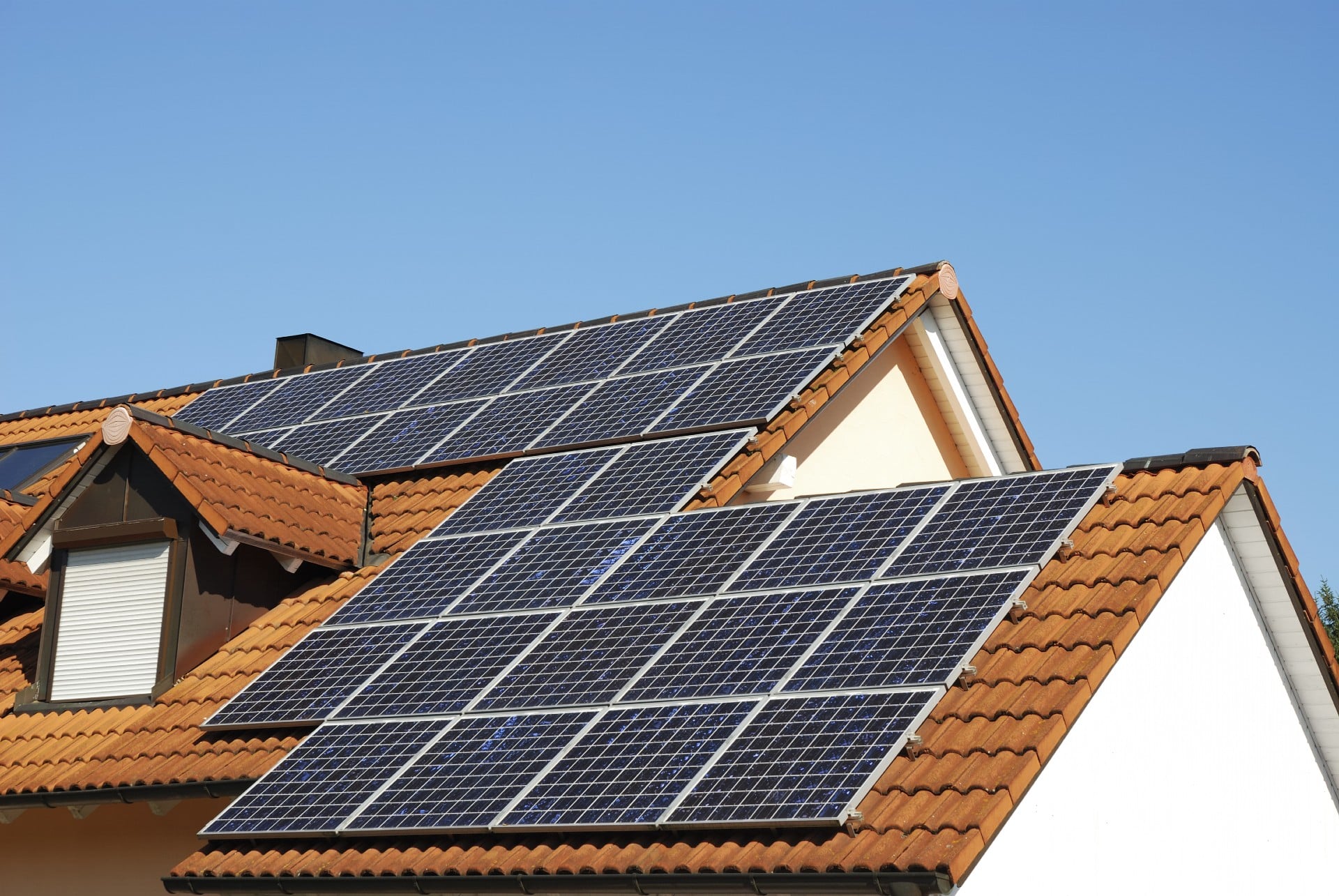 Panneaux solaires en Flandre : Règles et aides financières 2024